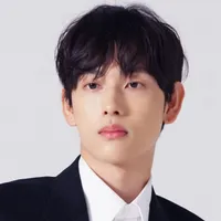 Yim SiWan