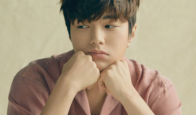 1st-look-L-myungsoo-cover.jpg (668Ã393)