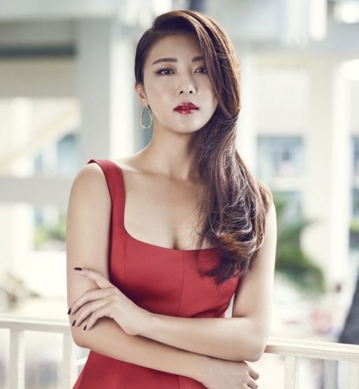 Actresses In Their 40's Who Have Visuals Better Than K-Pop 