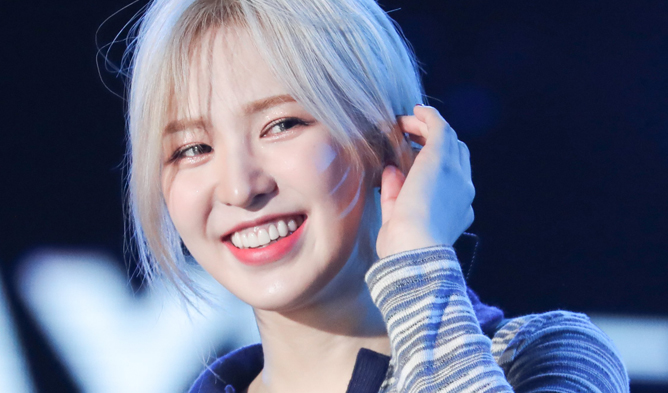 Red Velvet S Wendy Goes Blonde For The 1st Time After Ice Cream