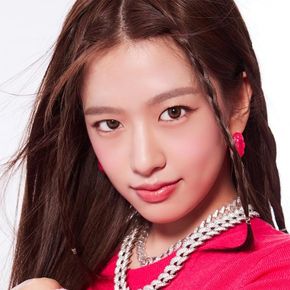 IVE Ahn YuJin Profil Fotoğrafı