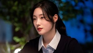 How Jung ChaeYeon Portrays Her Acting Evolution Through “Beyond The Bar”