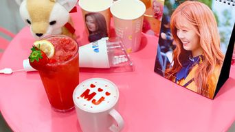 Photocakes Are Taking Over Trending K Pop Items As Fans Used Them For Celebration  - 97