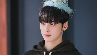 mati🐾 on X: could we have Dr. Cha with long hair? I'M NOT BREATHING CHA  EUNWOO x WONDERFUL WORLD #차은우_WonderfulWorld #CHAEUNWOO #차은우   / X