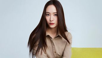 CHARLES   KEITH s Floral Themed Spring 2022 Campaign Stars First Ever Global Brand Ambassador Krystal - 76