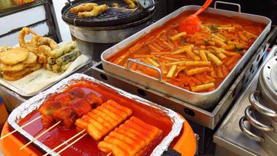 QUIZ: What Korean Street Food Is A Must Try For You?