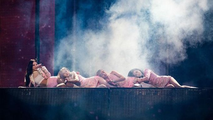 Netizens Noticed At Least 249 Seats Left For BLACKPINK Concert In Seoul - 67