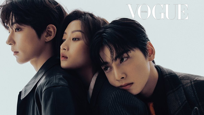 Cha EunWoo For VOGUE Korea Magazine December Issue Behind-the-Scene -  Kpopmap