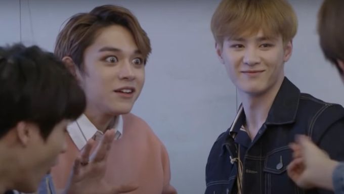 These Instances Of K Pop Idols Reacting To Magic Tricks Will Leave You In Fits - 93