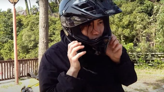 Ji ChangWook Looks Majestic As He Goes Biking And Spends A Lazy Day In The Woods - 79