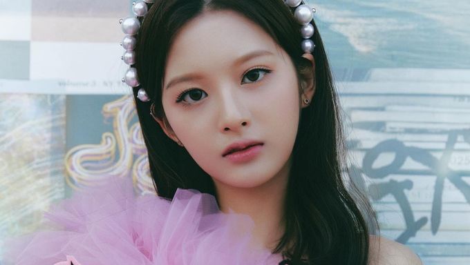 10 Beautiful Pictures Of NMIXX s SullYoon Whose Visuals Are Causing A Stir In The K Pop World - 99