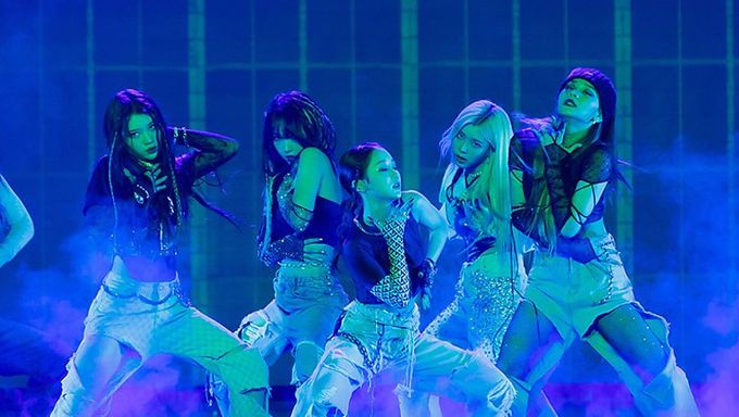 Top 3 Favorite 3rd Preliminary Round Performances From  Queendom 2  As Voted By Kpopmap s Readers - 70