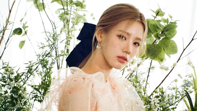 Idol vs  Model   G I DLE s MiYeon Always Blows Us Away With Her Cover Girl Visuals - 65