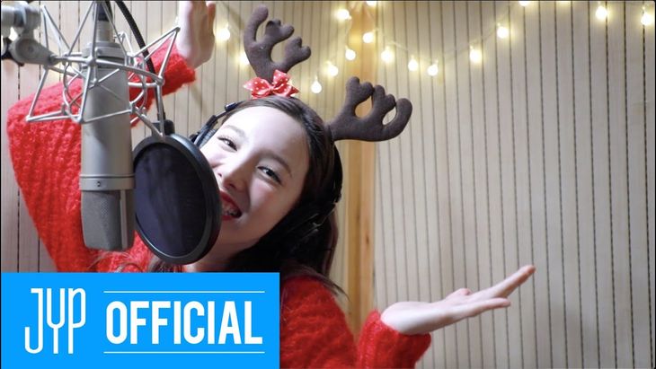 &#8216;Santa Tell Me (Ariana Grande)&#8217; Cover by TWICE&#8217;s NaYeon