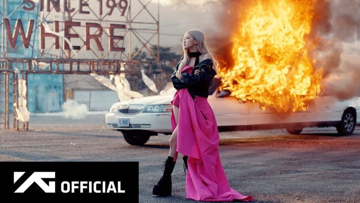 ROSÉ &#8211; &#8216;On The Ground&#8217; M/V