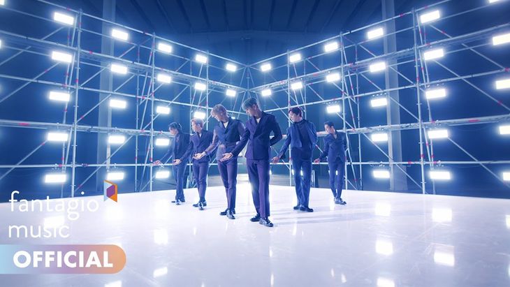 ASTRO &#8211; &#8216;ONE&#8217; M/V