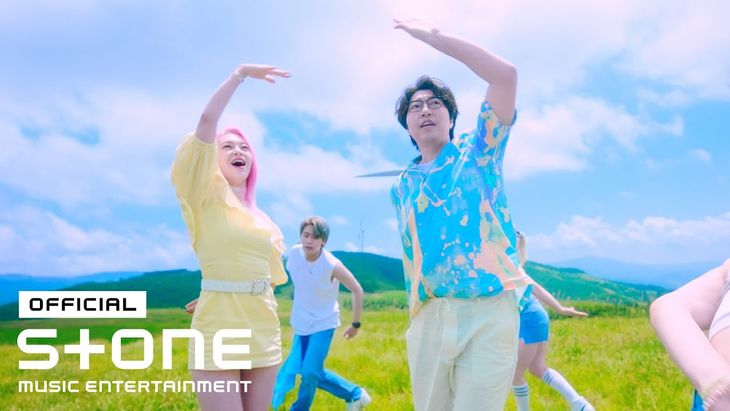 Daedo, AleXa &#8211; &#8216;Summer Breeze&#8217; MV