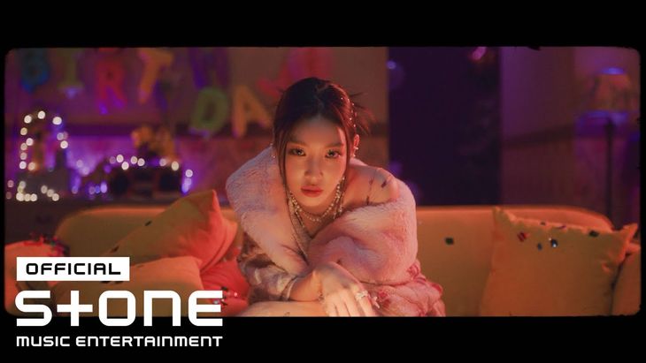 ChungHa &#8211; &#8216;Killing Me&#8217; MV Teaser 2