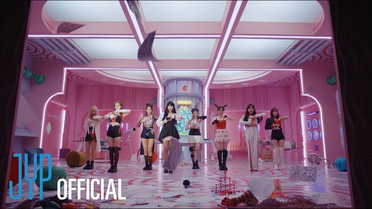 TWICE &#8211; “SCIENTIST” M/V Teaser 2