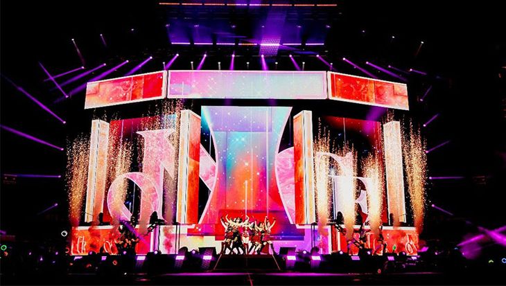 TWICE Completes United States Leg Of Their World Tour, Becoming The First Female K-pop Group To Sell Out Two North American Arena Tours