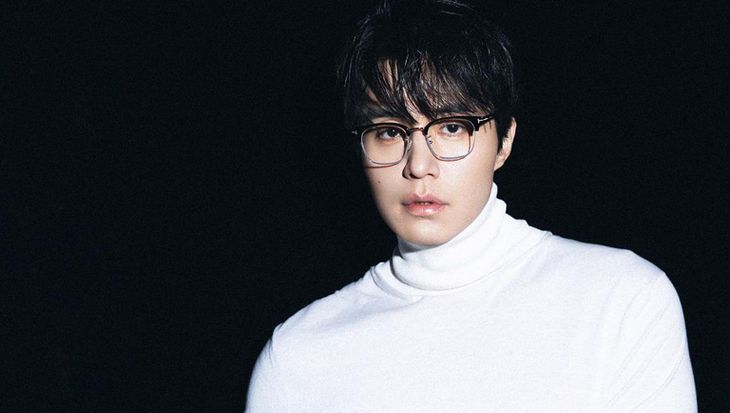 Discover What's On Actor Lee DongWook's Holiday Playlist
