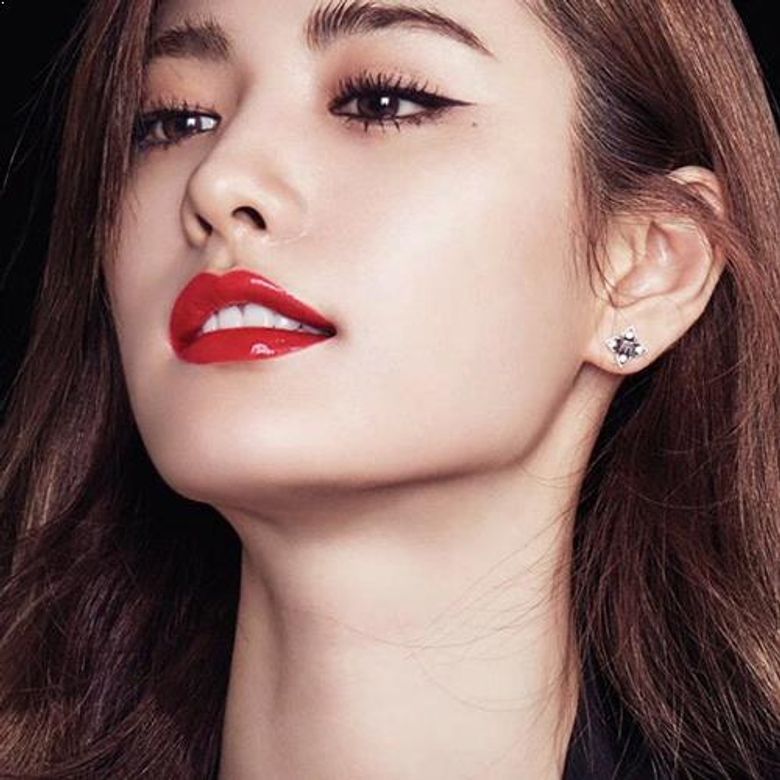 10 K-Stars With Beautiful L-Shaped Jawlines | Kpopmap