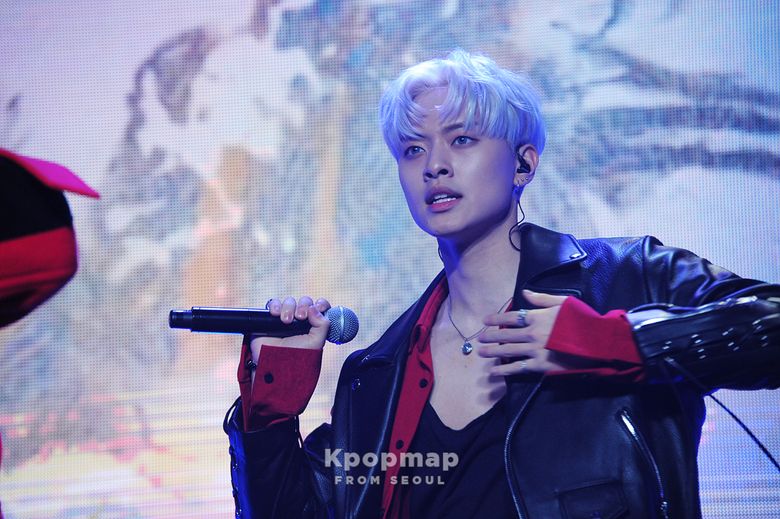 Exclusive Photos: TREI 1st Mini Album “Born;本” Showcase