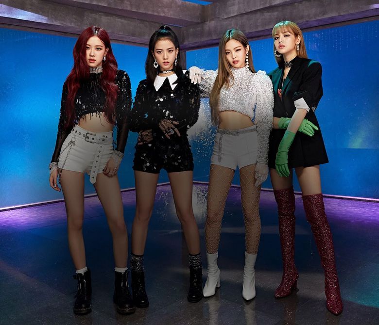 Netizens Want ITZY To Stop Copying BLACKPINK Fashion