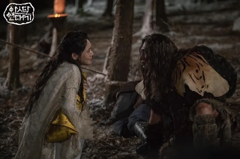 Ragazeu Acted By Yoo Teo, Impressive Scene Stealer In First Episode Of “Arthdal Chronicles”