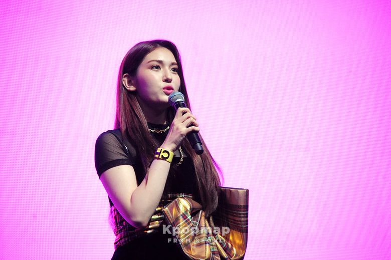 Exclusive Photos: Jeon SoMi Debut Single “BIRTHDAY” Media Showcase