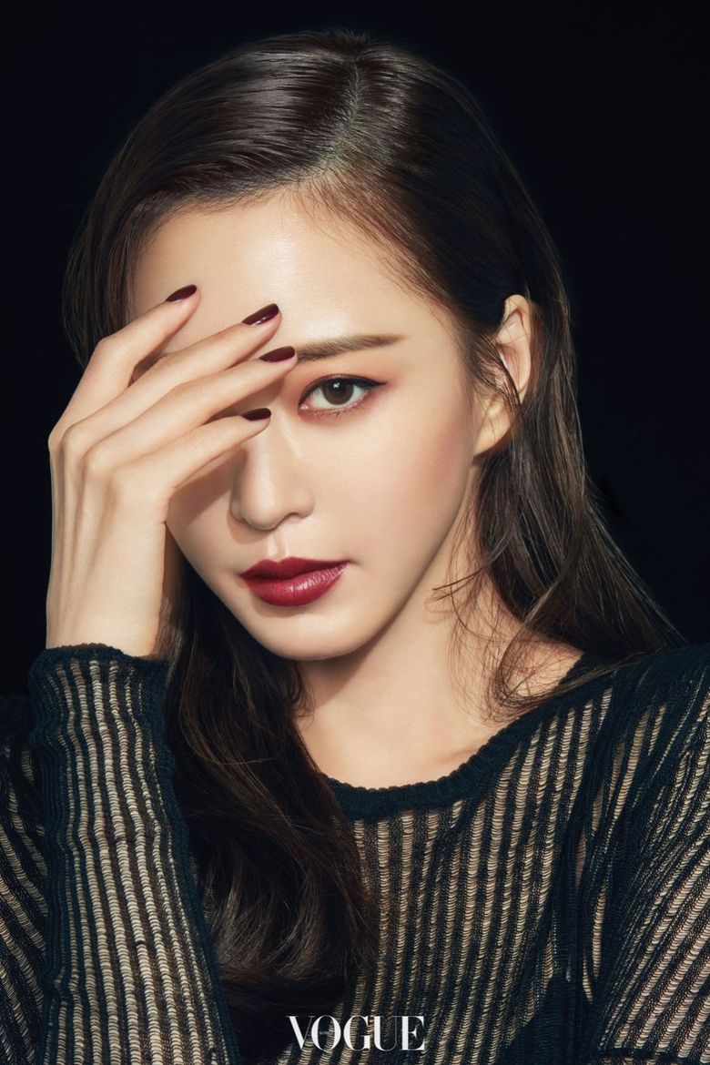 Han YeSeul For VOGUE Korea Magazine September Issue