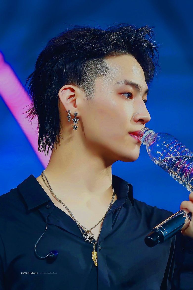 Male Idols Who Pulled Off The Mullet Hairstyle