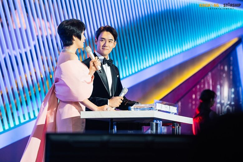  40th Blue Dragon Film Awards’s MC Yoo YeonSeok! His Day☆