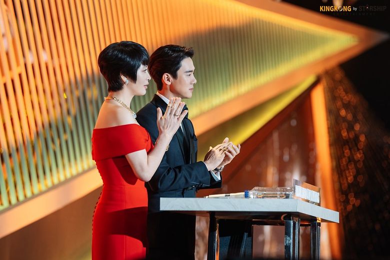  40th Blue Dragon Film Awards’s MC Yoo YeonSeok! His Day☆