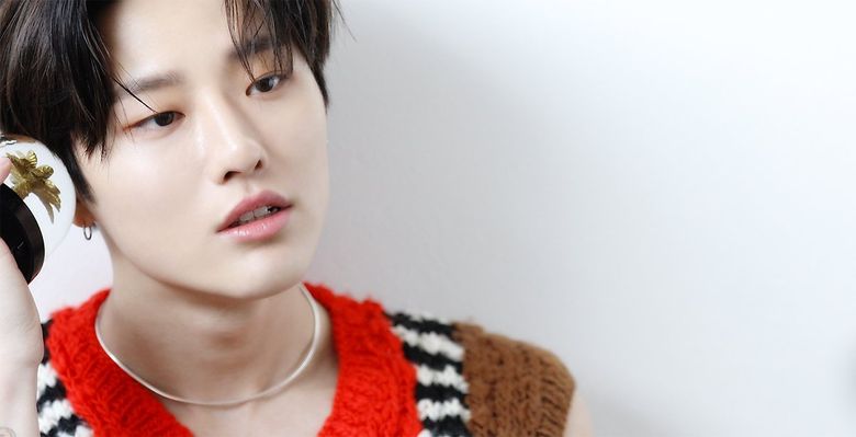 Cho SeungYoun For DAZED Korea Magazine PhotoShoot Behind-the-Scene – Part2