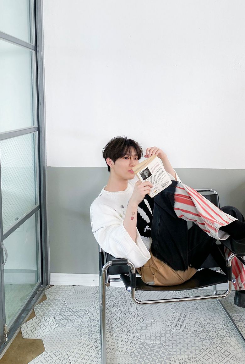 Cho SeungYoun For DAZED Korea Magazine PhotoShoot Behind-the-Scene – Part2