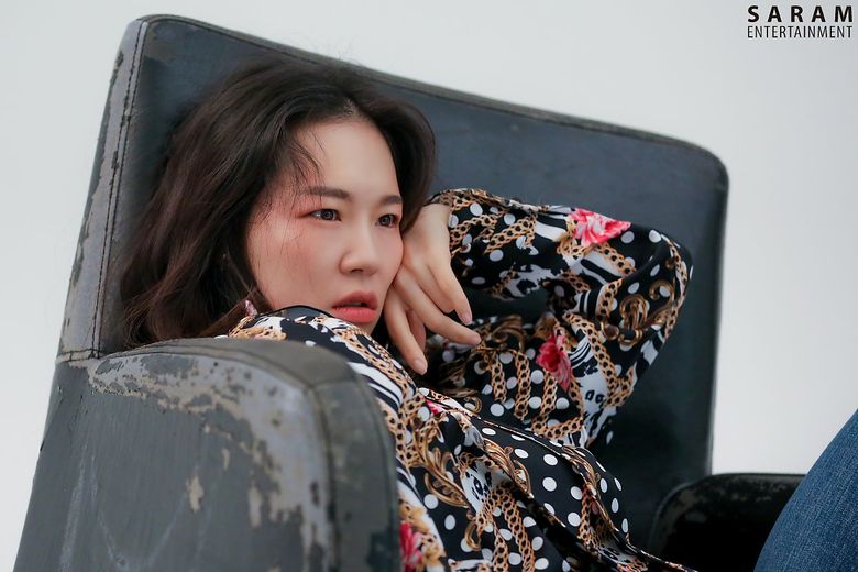 Han YeRi For GQ Korea April Issue (+Behind-the-Scene)