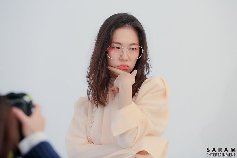 Han YeRi For GQ Korea April Issue Behind-the-Scene