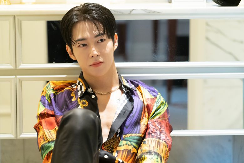  5 K-Pop Idols Who Have Previously Resided In Europe
