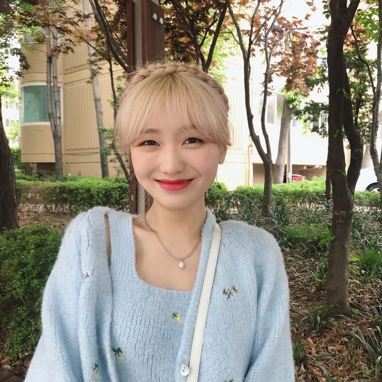 Lovelyz's SuJeong Opens Personal Instagram Ahead Of Solo Debut