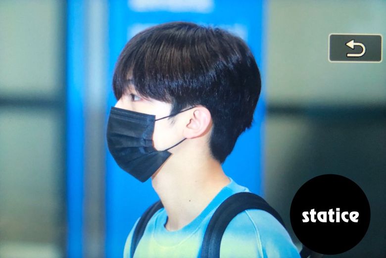 Idols Who Can t Wear Masks Without Covering Two Thirds Of Their Face  - 8