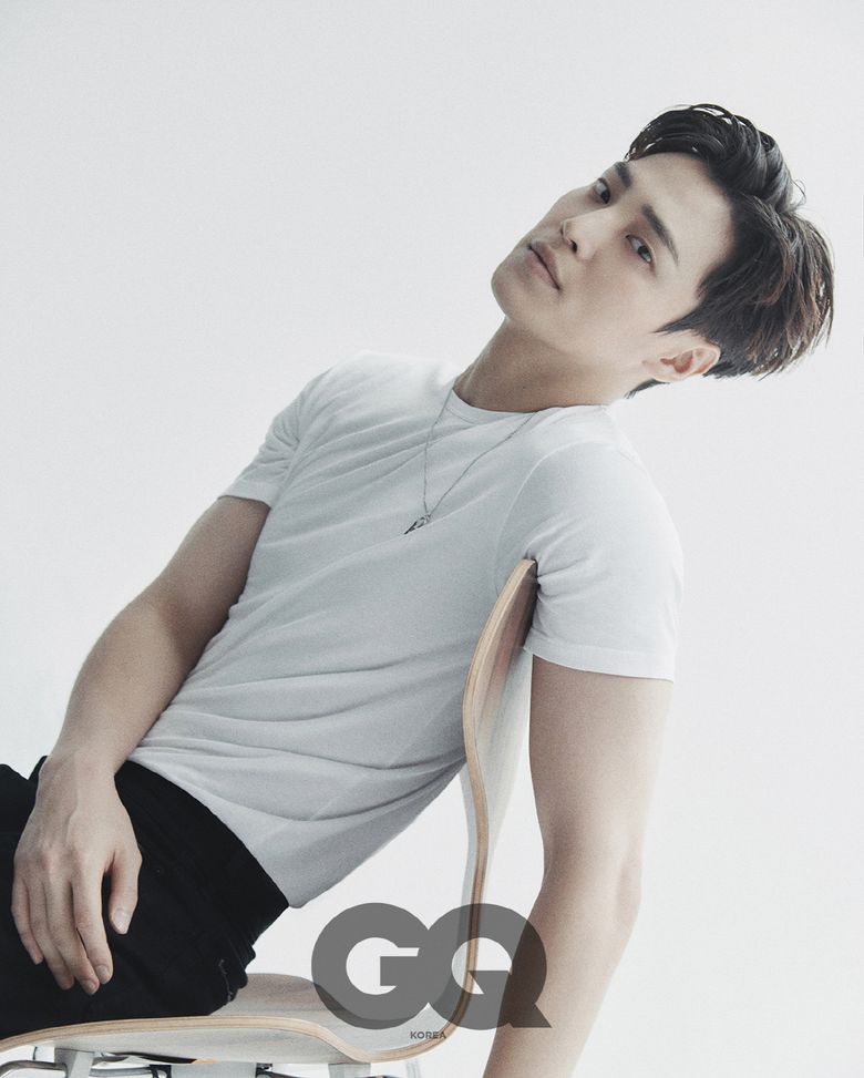 Lee TaeHwan For GQ Korea Magazine September Issue