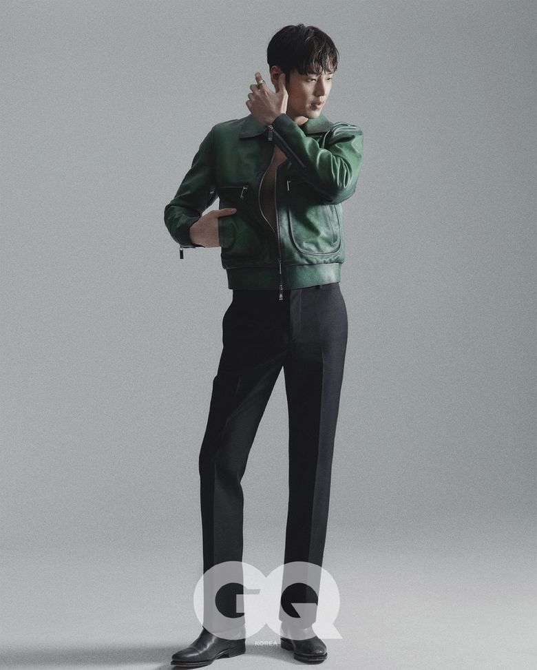 Lee TaeHwan For GQ Korea Magazine September Issue