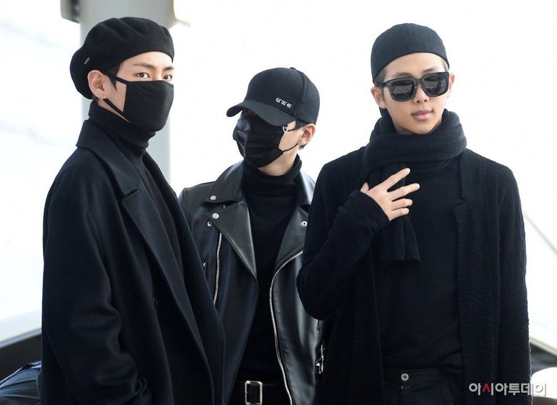 The Best All Black Outfits Repped By K Pop Idols  - 96