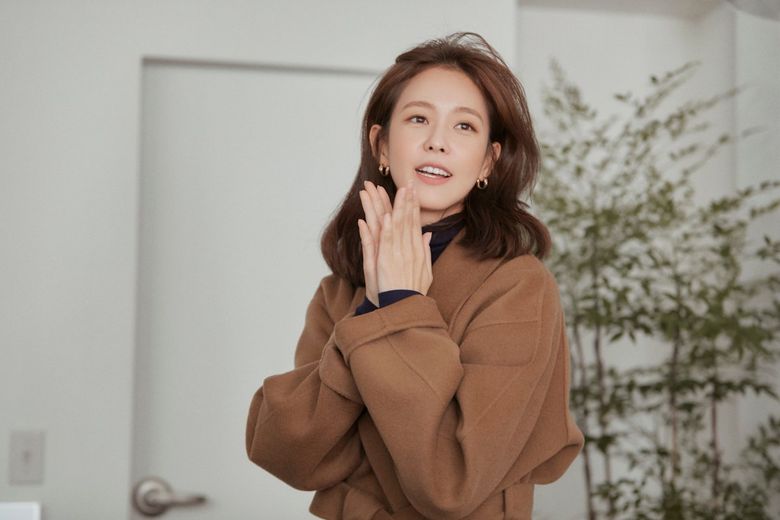 Kyung SooJin, Photoshoot Behind-the-Scene