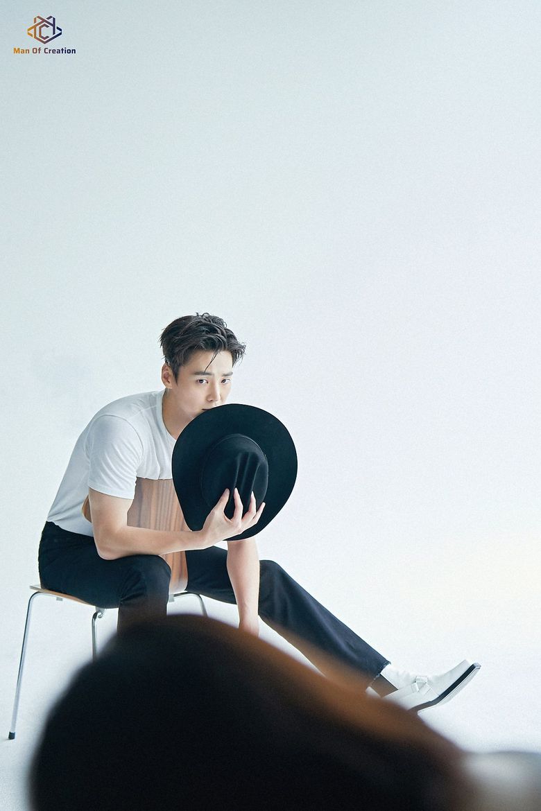 Lee TaeHwan For GQ Korea Magazine September Issue Behind-the-Scene