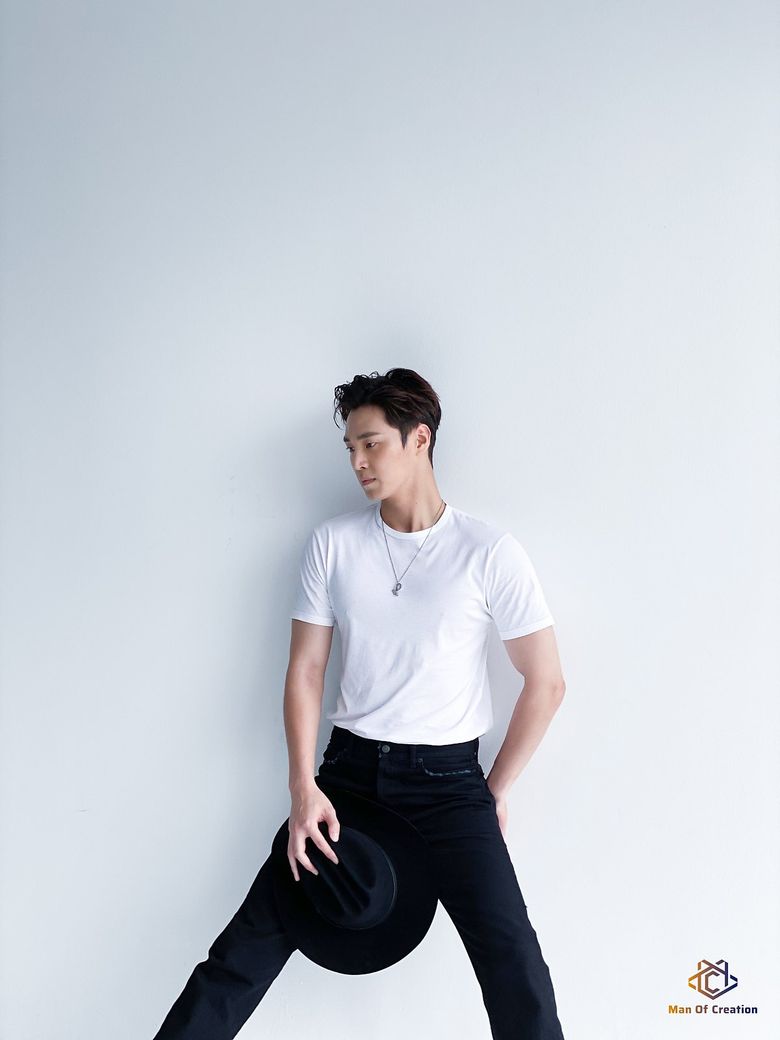 Lee TaeHwan For GQ Korea Magazine September Issue Behind-the-Scene