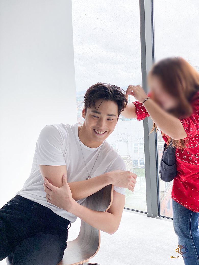 Lee TaeHwan For GQ Korea Magazine September Issue Behind-the-Scene