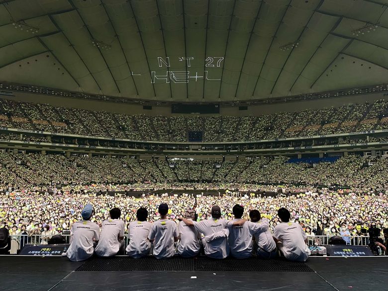  14 K-Pop Idol Groups That Have Successfully Filled Up Tokyo Dome With Their Fans