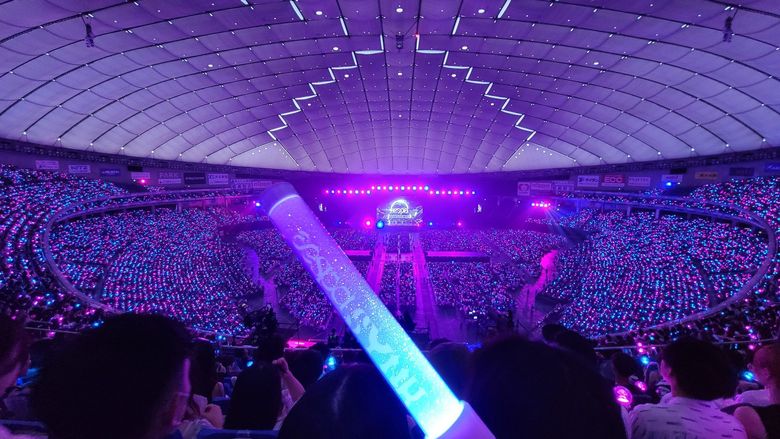  14 K-Pop Idol Groups That Have Successfully Filled Up Tokyo Dome With Their Fans